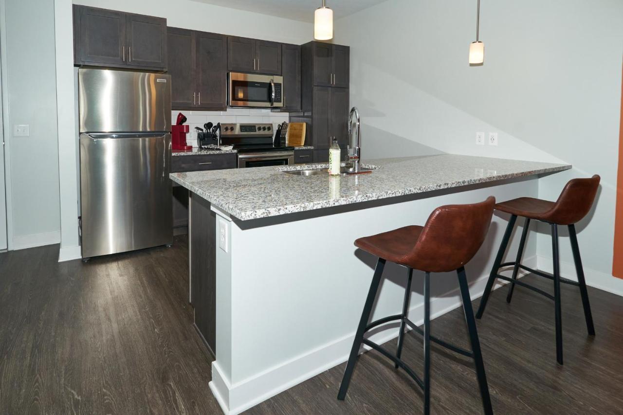 Modern Dwntwn 1 Bdrm Apt Pool Gym Free Parking Indianapolis Exteriör bild