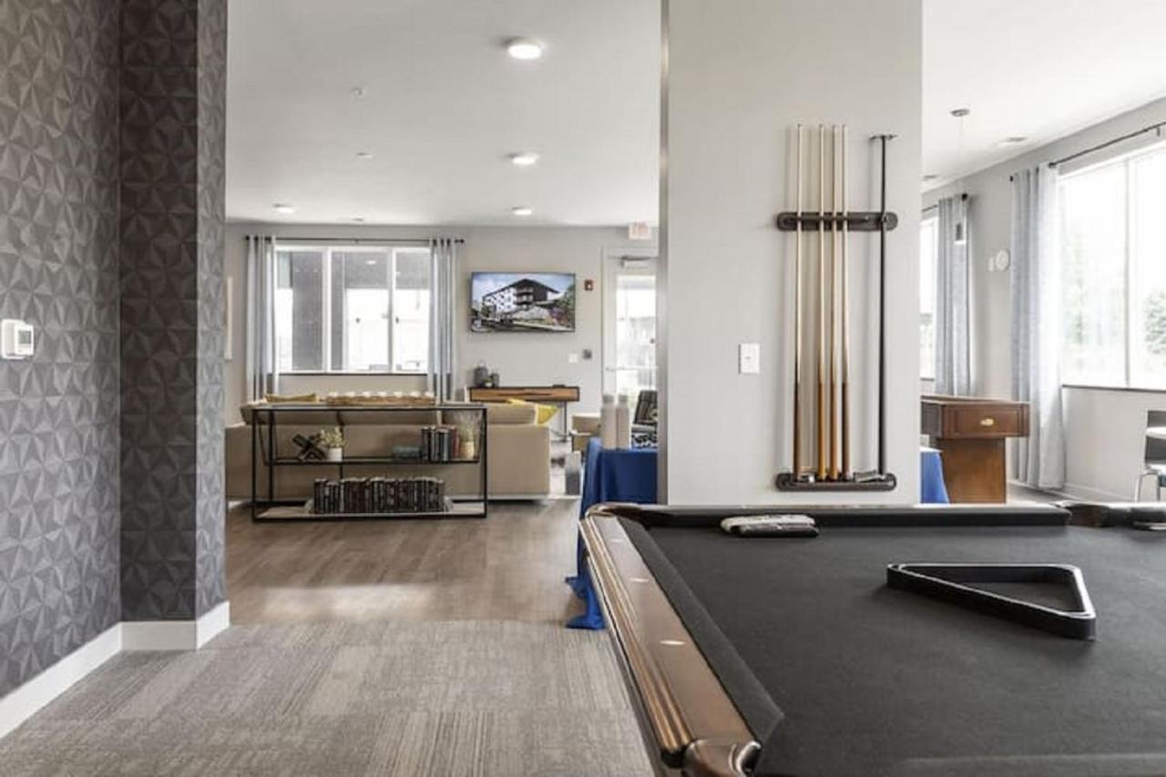 Modern Dwntwn 1 Bdrm Apt Pool Gym Free Parking Indianapolis Exteriör bild